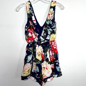 Mink Pink Blue Flowers Romper size XS